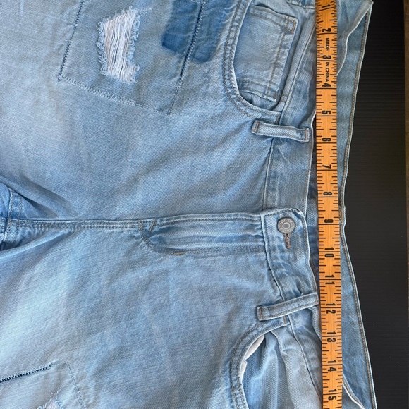 OLD NAVY SIZE 12 BOYFRIEND SHORT - Picture 13 of 15